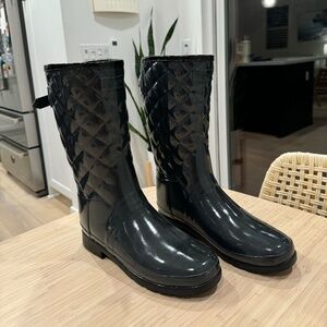 Hunter Refined Gloss Quilted Short Rain Boots